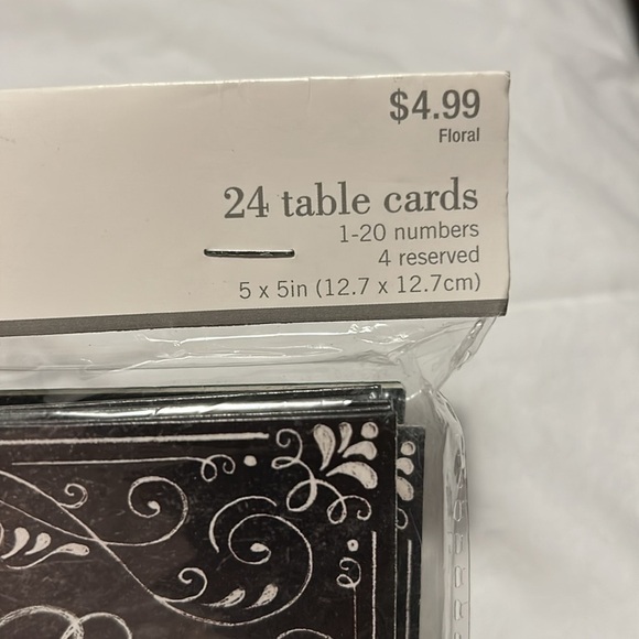 24 table cards - Picture 3 of 3